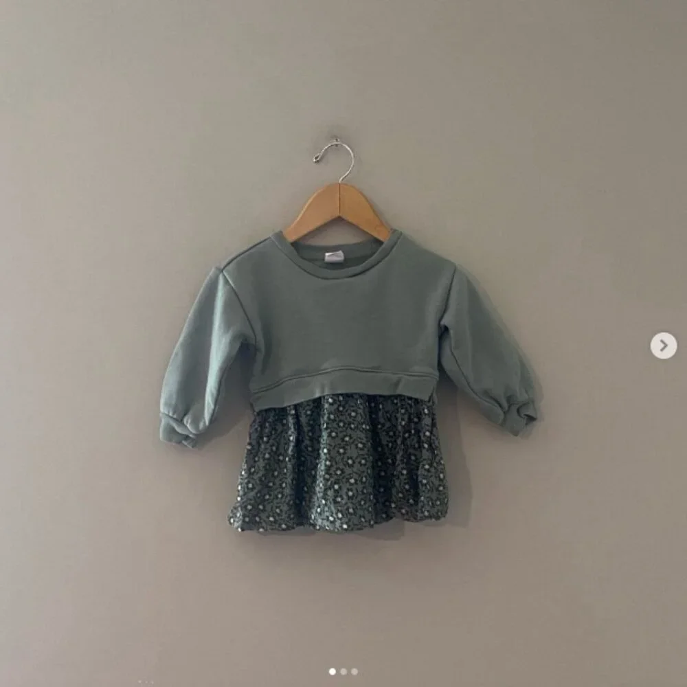 ADD ON FOR $16 Baby Gap green sweatshirt‎ 12-18M H&M Jamie Kay